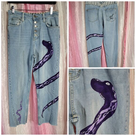 BDG Snake High Rise Girlfriend Light Wash Cropped Jeans Raw Hem Size 28x24 - Picture 1 of 15